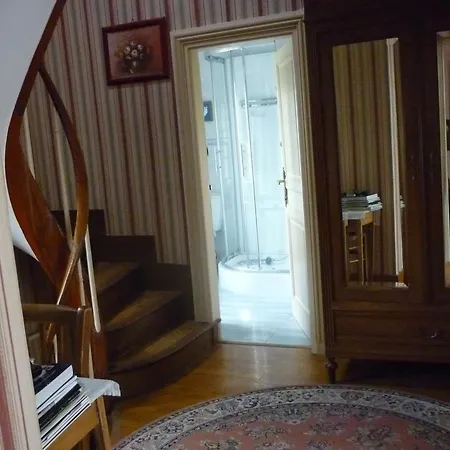 Chambres D'hotes Le Jardin D'alice Le Tilleul