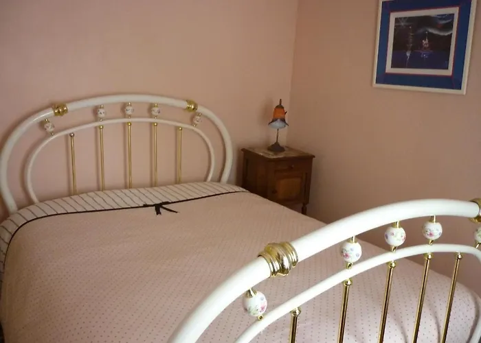 Chambres D'hotes Le Jardin D'alice Bed & Breakfast