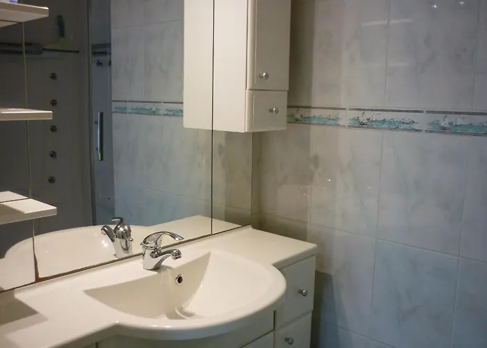 Chambres D'hotes Le Jardin D'alice Bed & Breakfast Le Tilleul